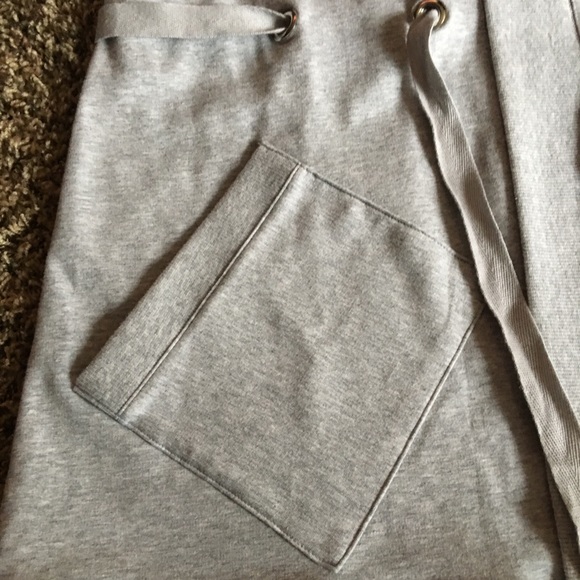 Heather Grey Tie-wrap Sweatshirt Jacket Size Large - Picture 8 of 8